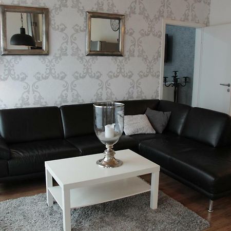 Modernes Und Gemuetliches Appartment Mit Terrasse, Stadtnah Ravensburg Eksteriør billede