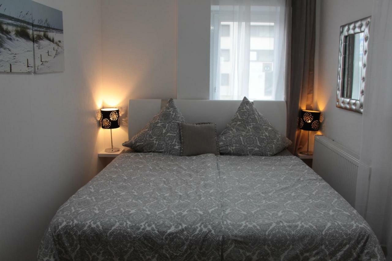 Modernes Und Gemuetliches Appartment Mit Terrasse, Stadtnah Ravensburg Eksteriør billede